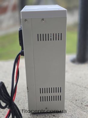 Invertor ibp MIK New Life 500 VA 12/220 in for kotla and osveshcheniia