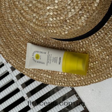 Сонцезахисний крем для обличчя SPF 50 + Набір Hillary для догляду за шкірою обличчя нормального типу - 7